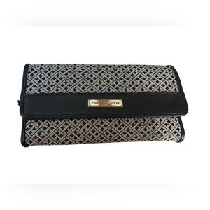 Tommy Hilfiger Black and White Patterned Clutch